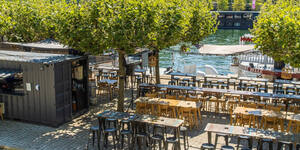 restaurant