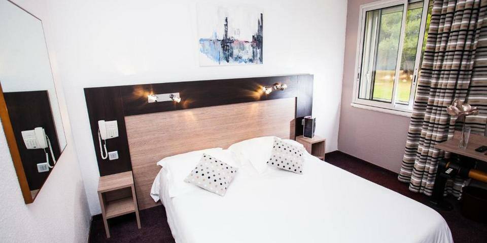Aéroport Hôtel Montpellier — chambre