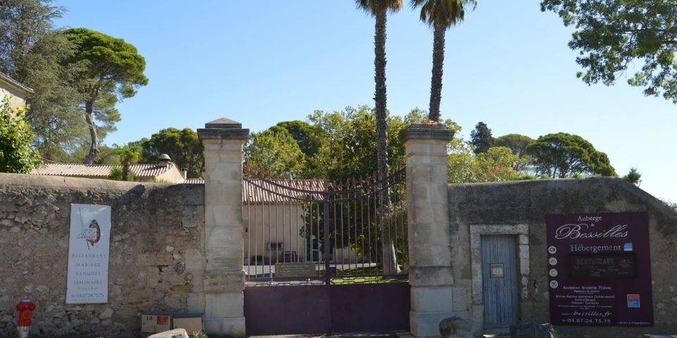 Auberge de Bessilles — facade