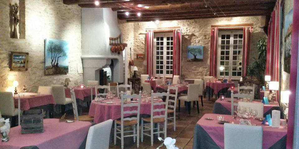 Auberge de Tavel — salles_reunion