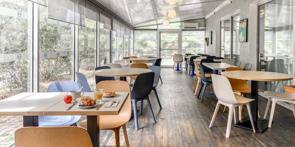 B&B HOTEL Montpellier Vendargues — restaurant