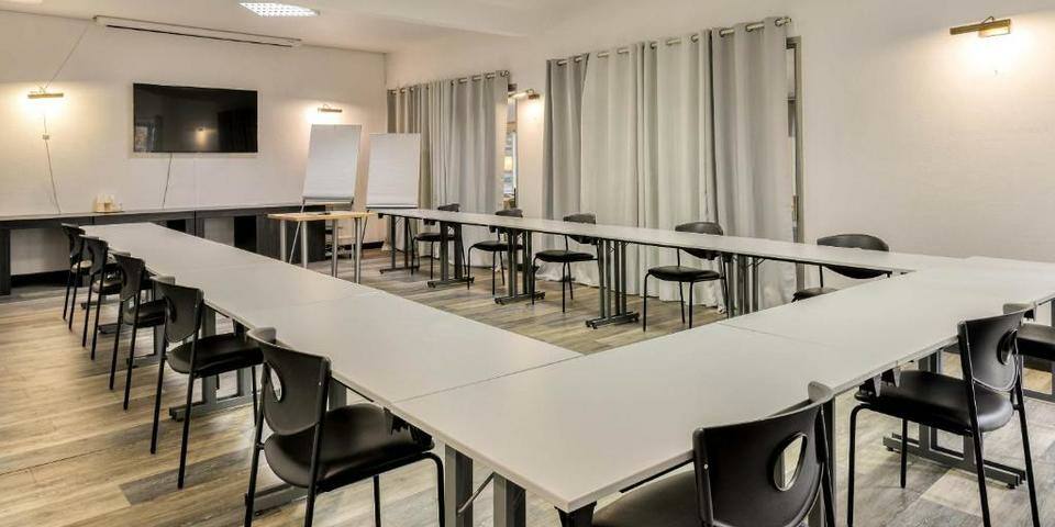 B&B HOTEL Montpellier Vendargues — salles_reunion