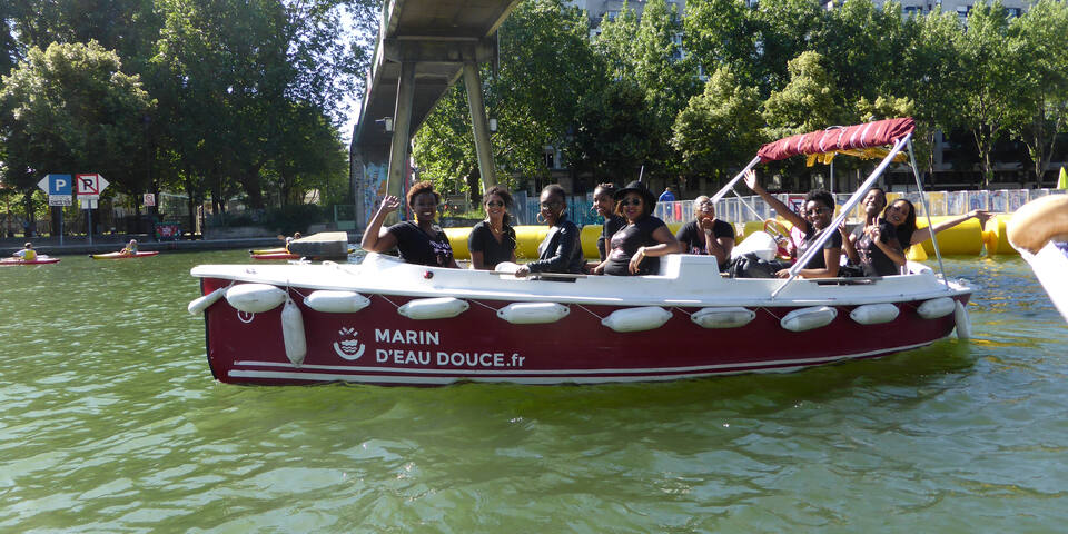 Balade en bateau électrique et sans permis
