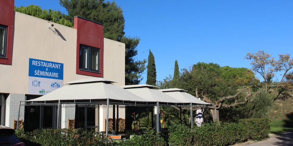 Brit Hotel Confort Montpellier Nord - Euromédecine — facade