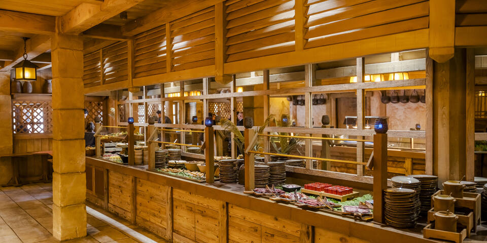 restaurant