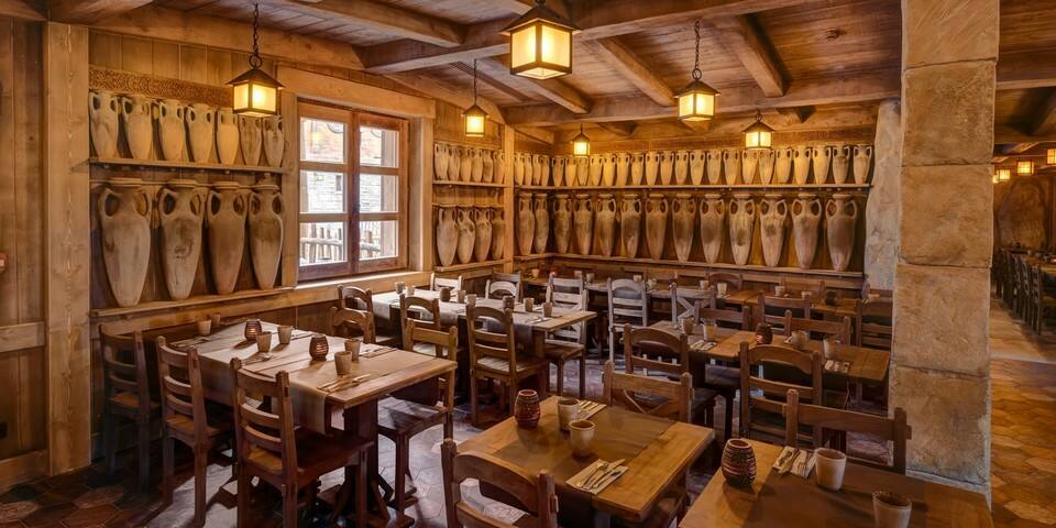 restaurant