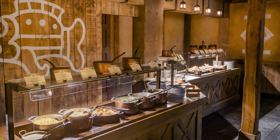 restaurant