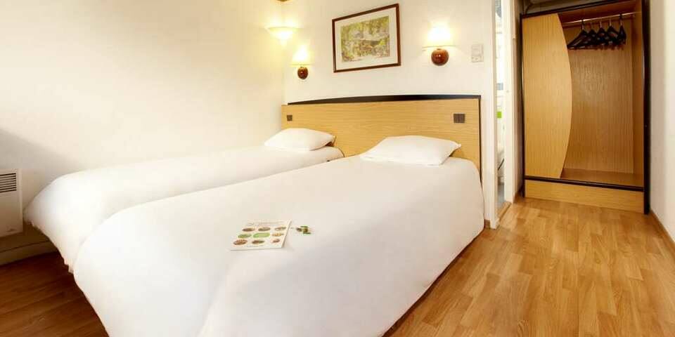 Campanile Douai Cuincy — chambre