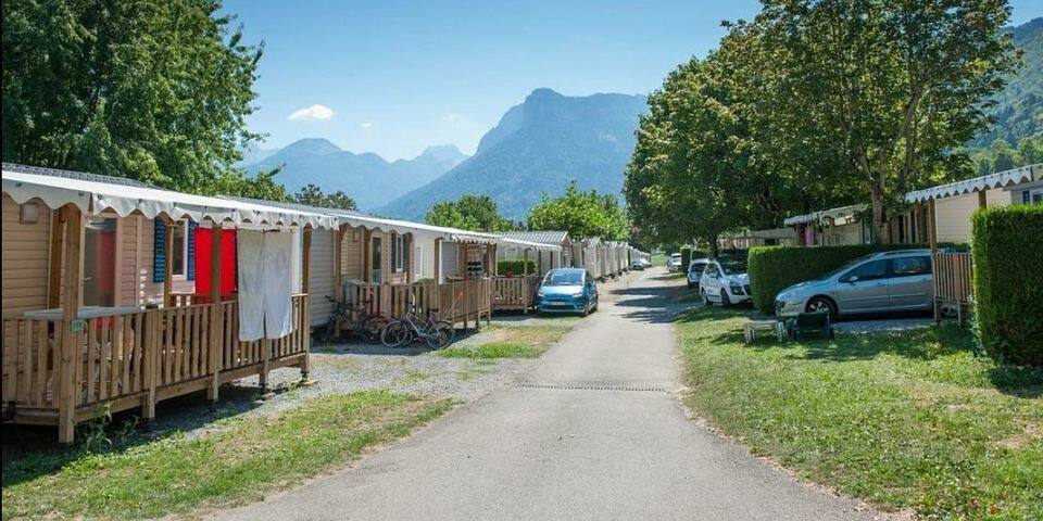 Camping L'Idéal à Annecy - facade