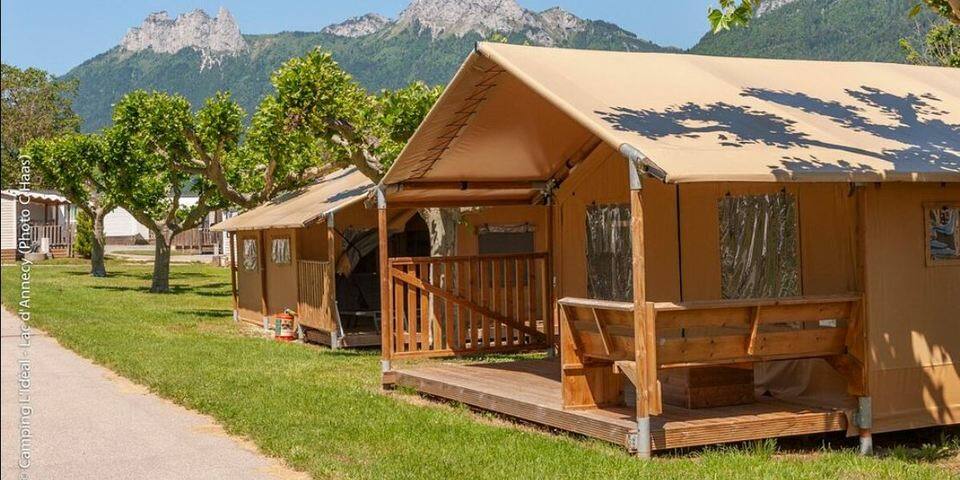 Camping L'Idéal à Annecy - facade