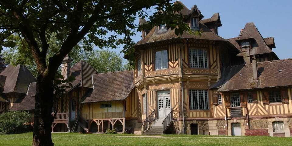 Campus Serge Kampf Les Fontaines - divers