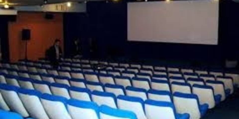 Centre Le Taurus — salles_reunion