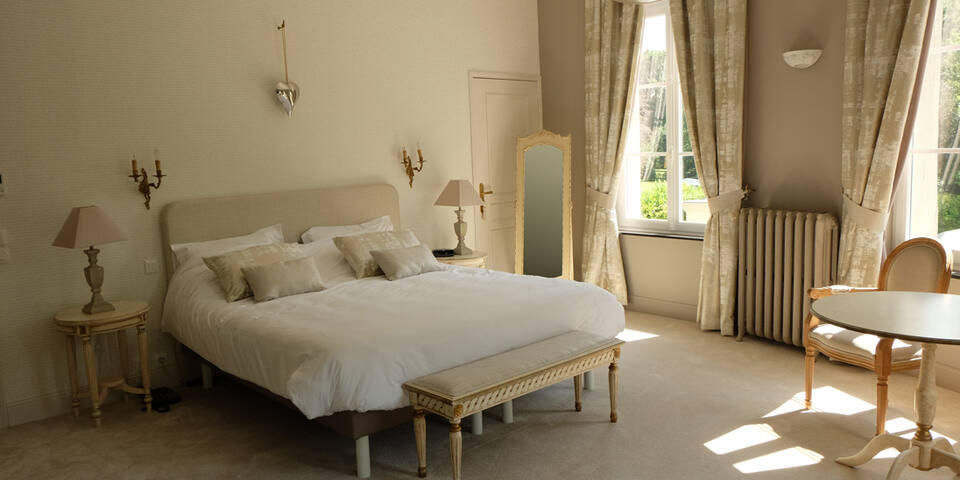 Chateau D'Aubry — chambre