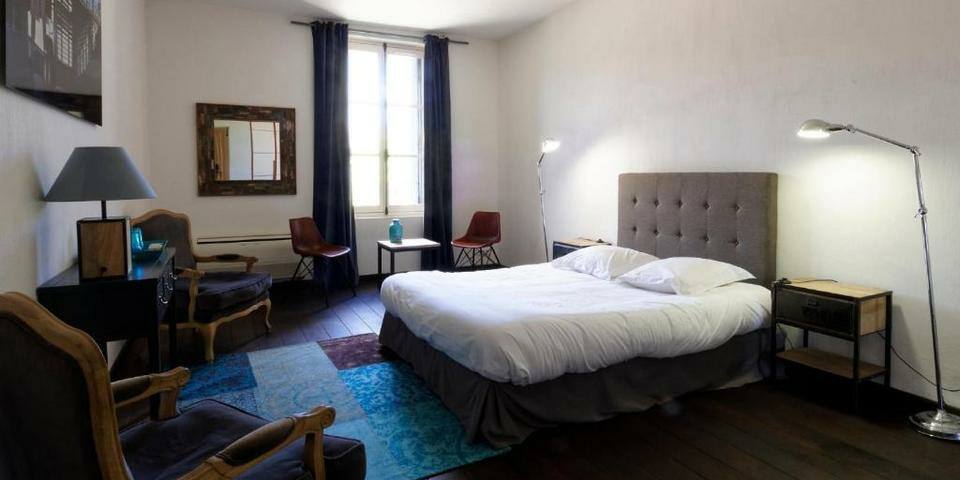 Château de Campuget — chambre