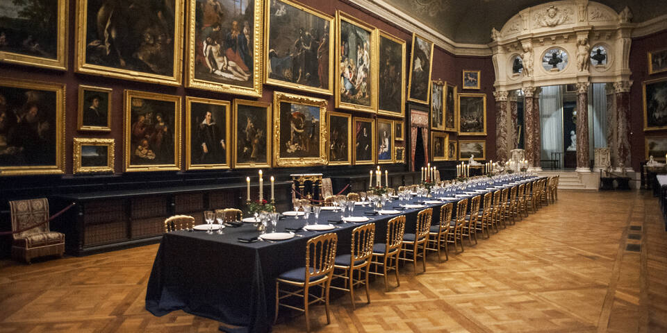 restaurant