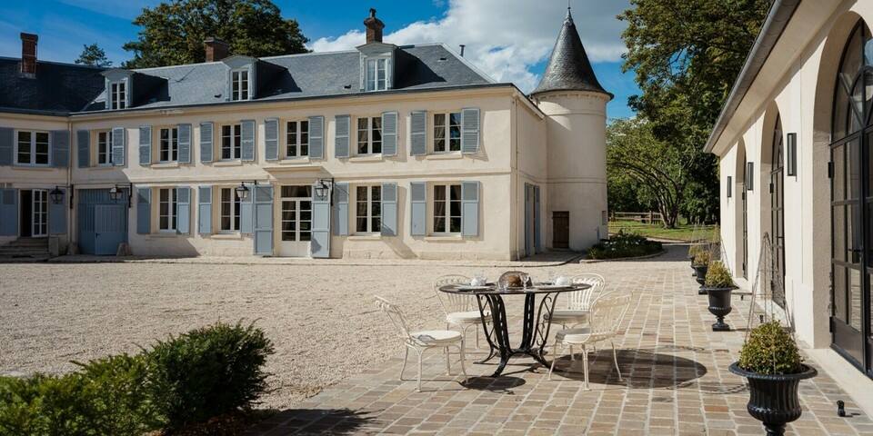 Château de Chaumontel - divers