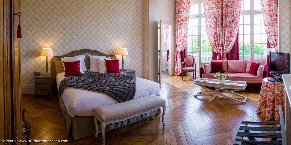 Château de la Tour - Chantilly — chambre