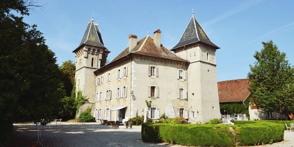 Château De Saint-Sixt - master