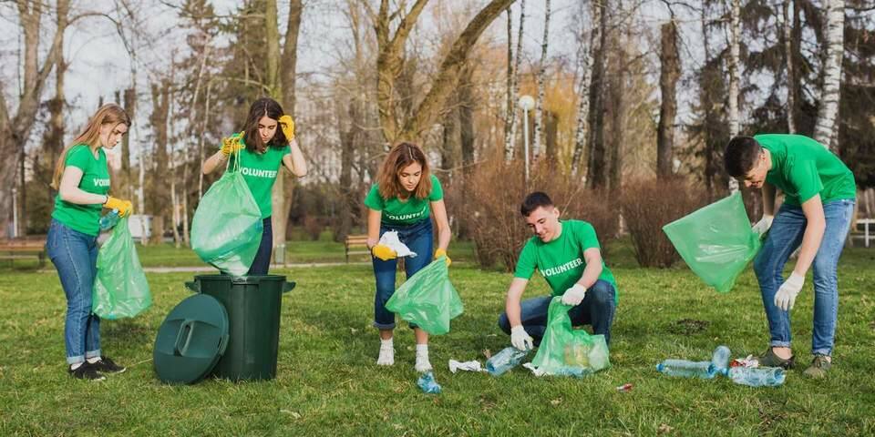 Clean Up Clash - Ecco La Luna