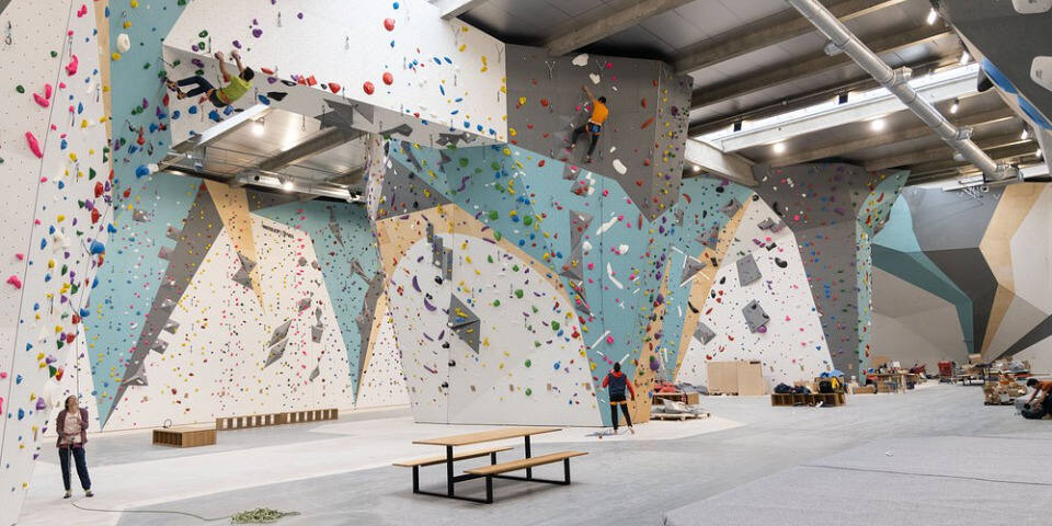 Climb Up Aubervilliers