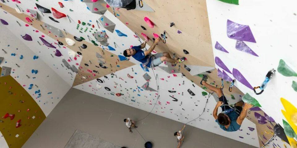 Climb Up Cergy