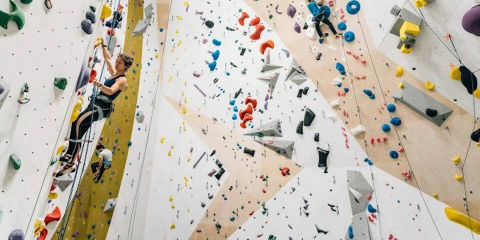 Climb Up Cergy