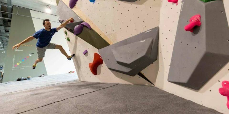 Climb Up Cergy