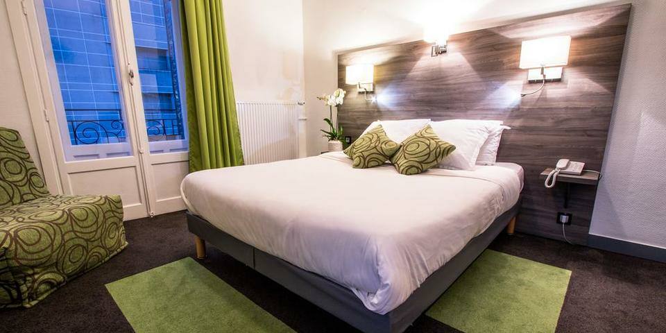 Comfort Hôtel Actuel Chambéry Centre - chambre
