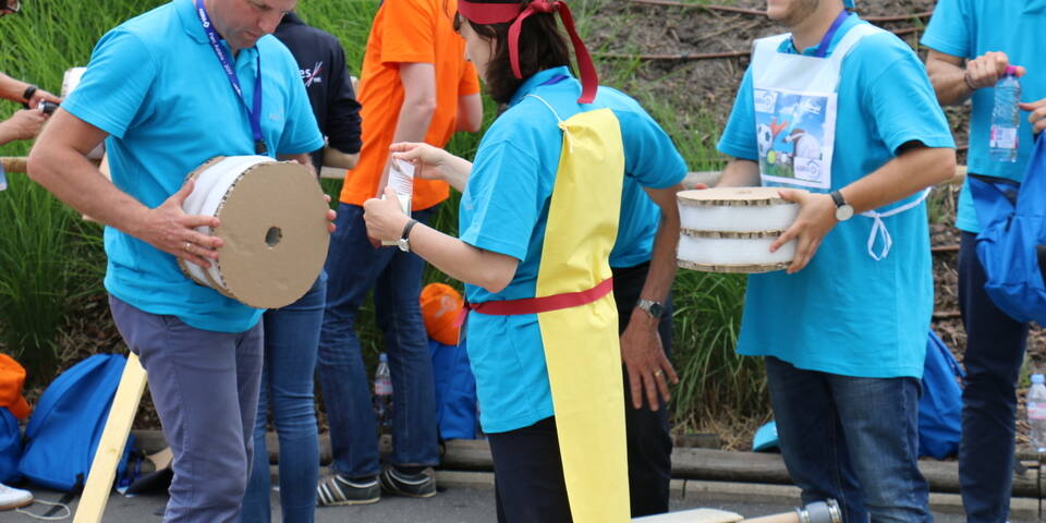 Construction - Défilé - Course de Char