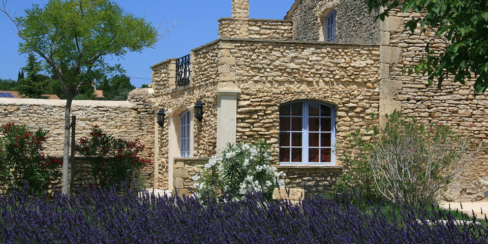 Domaine des Escaunes — facade
