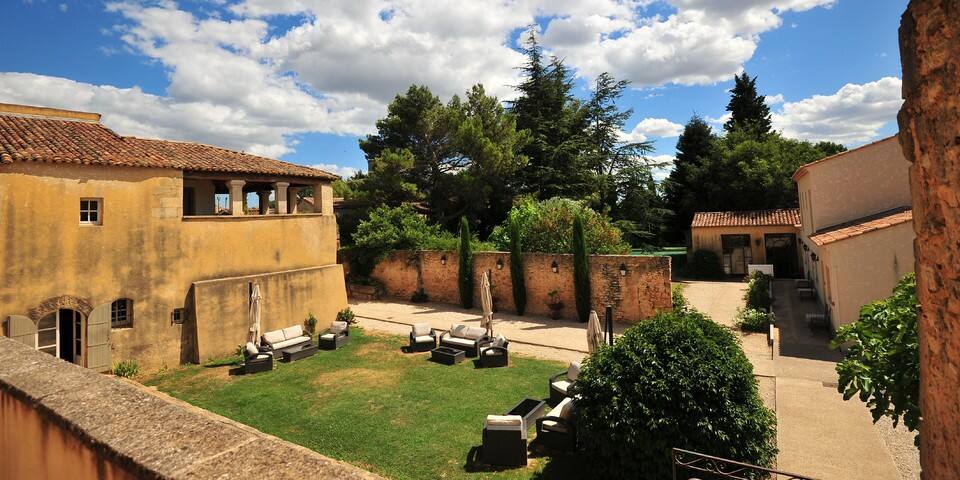 Domaine des Escaunes — master