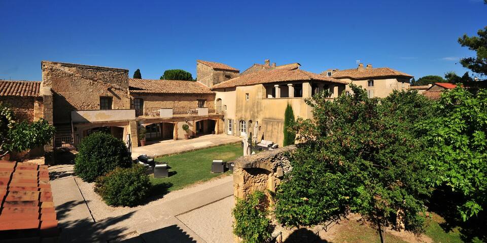 Domaine des Escaunes — master