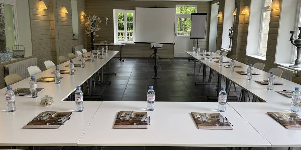 Domaine du Château de Précy - salles_reunion