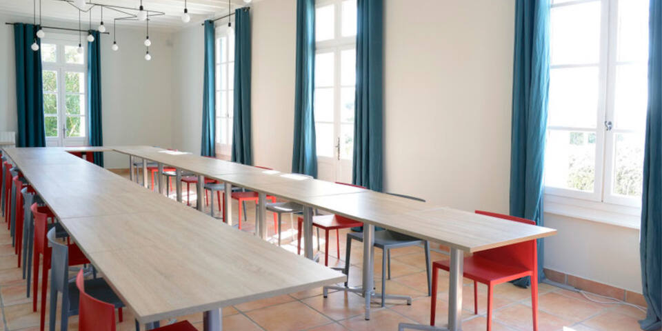 Domaine du Mas Neuf — salles_reunion
