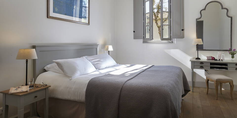 Domaine St-Pierre de Serjac — chambre