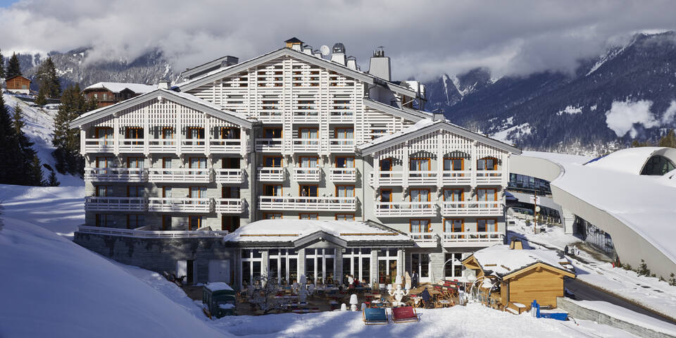 Écrin Blanc Resort Courchevel - facade