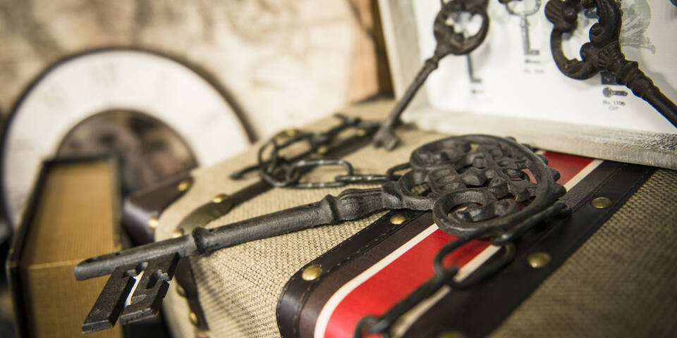 Escape Game - Travel Bag