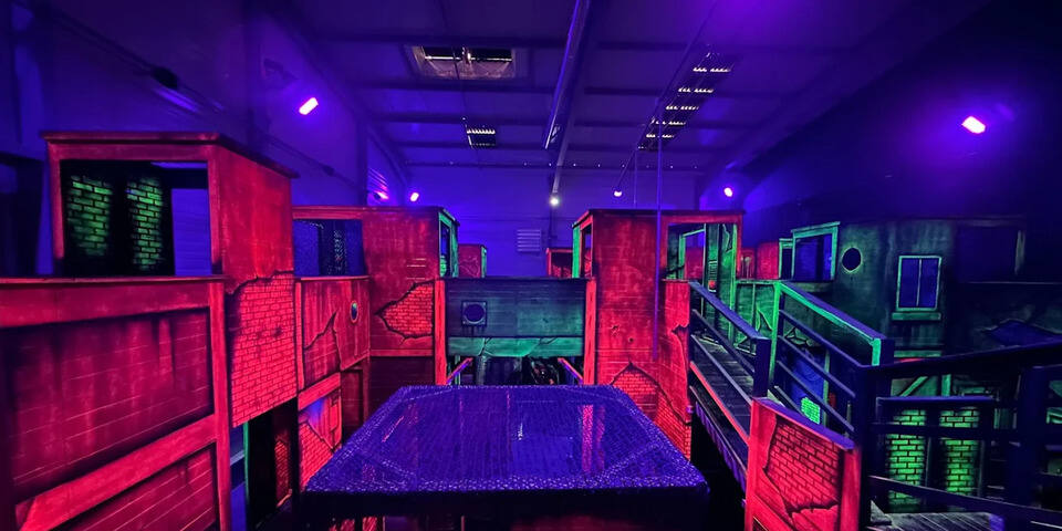 Gamebox Arena — divers