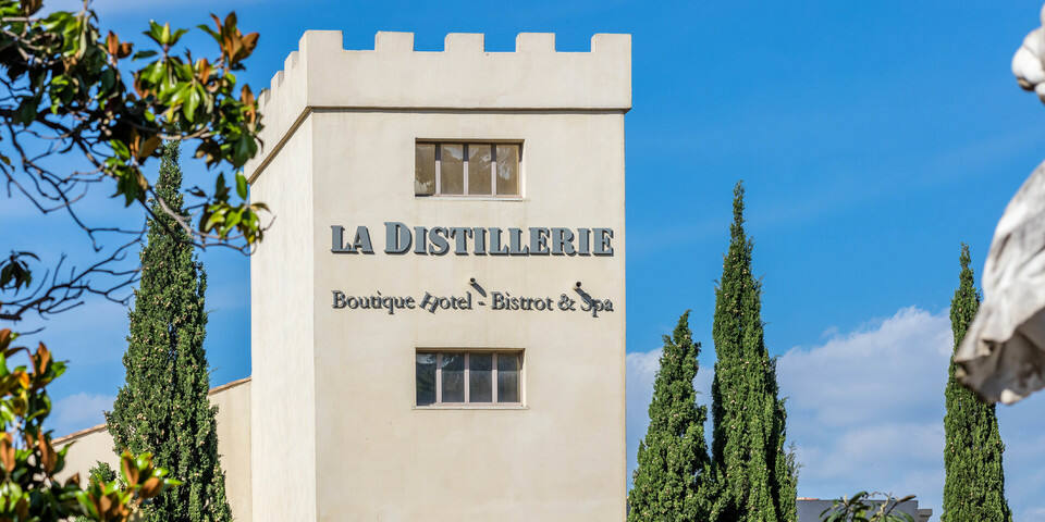 Garrigae Distillerie de Pézenas - Hôtellerie et Spa — facade