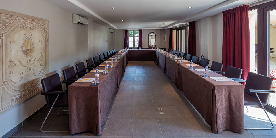 Garrigae Distillerie de Pézenas - Hôtellerie et Spa — salles_reunion