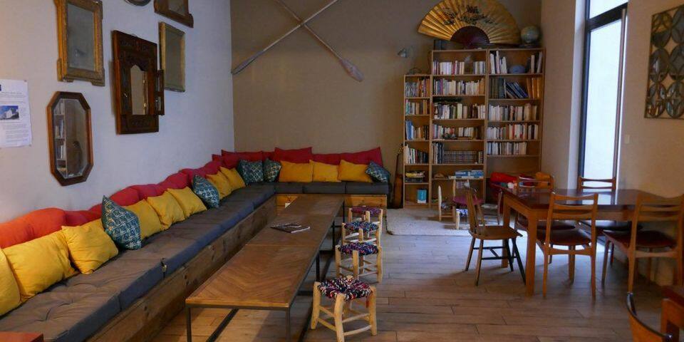 Georges Hostel & Café — divers