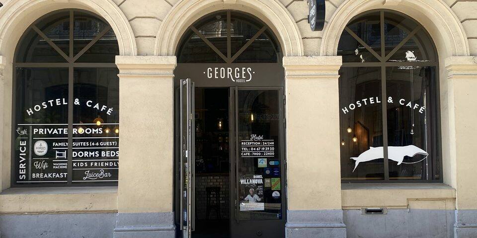 Georges Hostel & Café — master