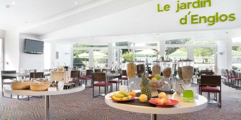 Holiday Inn Lille Ouest Englos — divers