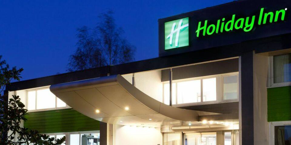 Holiday Inn Lille Ouest Englos — facade