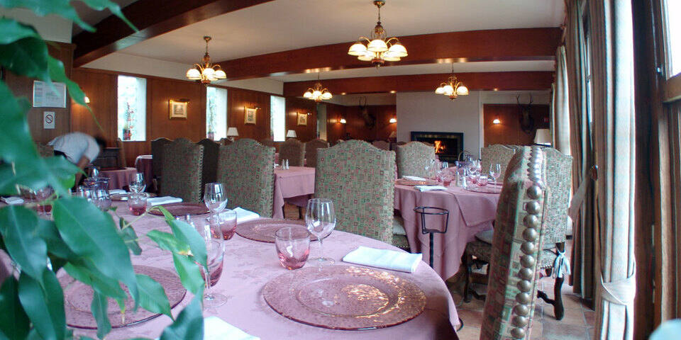 Hostellerie du Pavillon St-Hubert - salles_reunion
