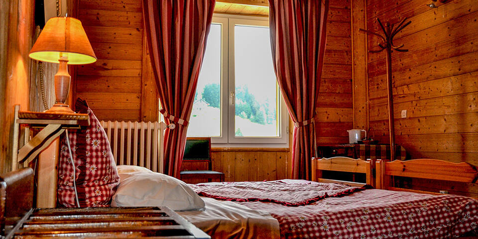 Hôtel Belvédère Relais Motards - chambre