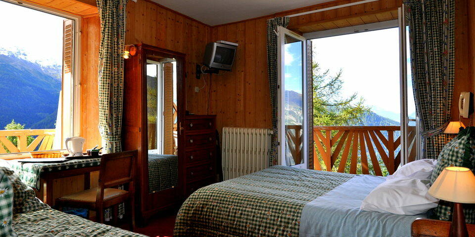 Hôtel Belvédère Relais Motards - chambre