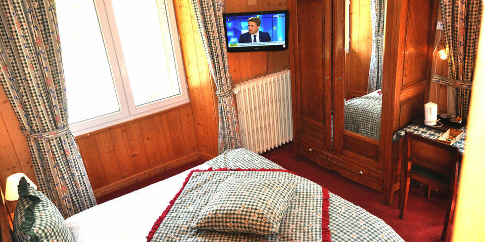 Hôtel Belvédère Relais Motards - chambre