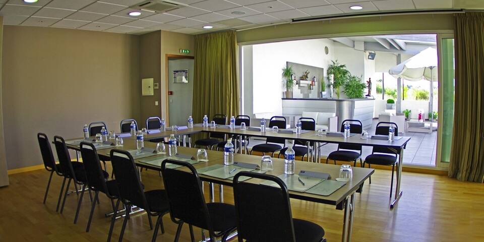 Hôtel Campanile Montpellier Croix d'Argent — salles_reunion