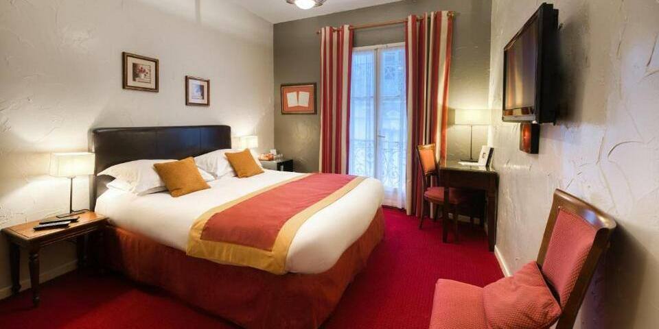 Hôtel D'aragon — chambre